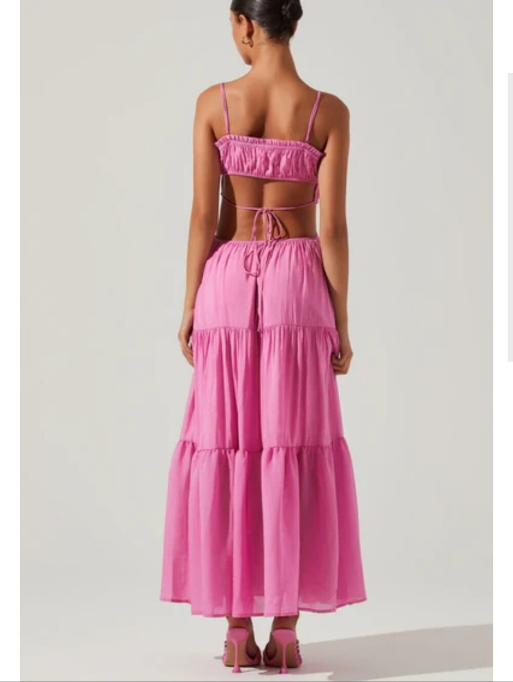 ASTR the Label Odina Smocked Cutout Tiered Maxi Dress NWT Size S - Picture 5 of 8